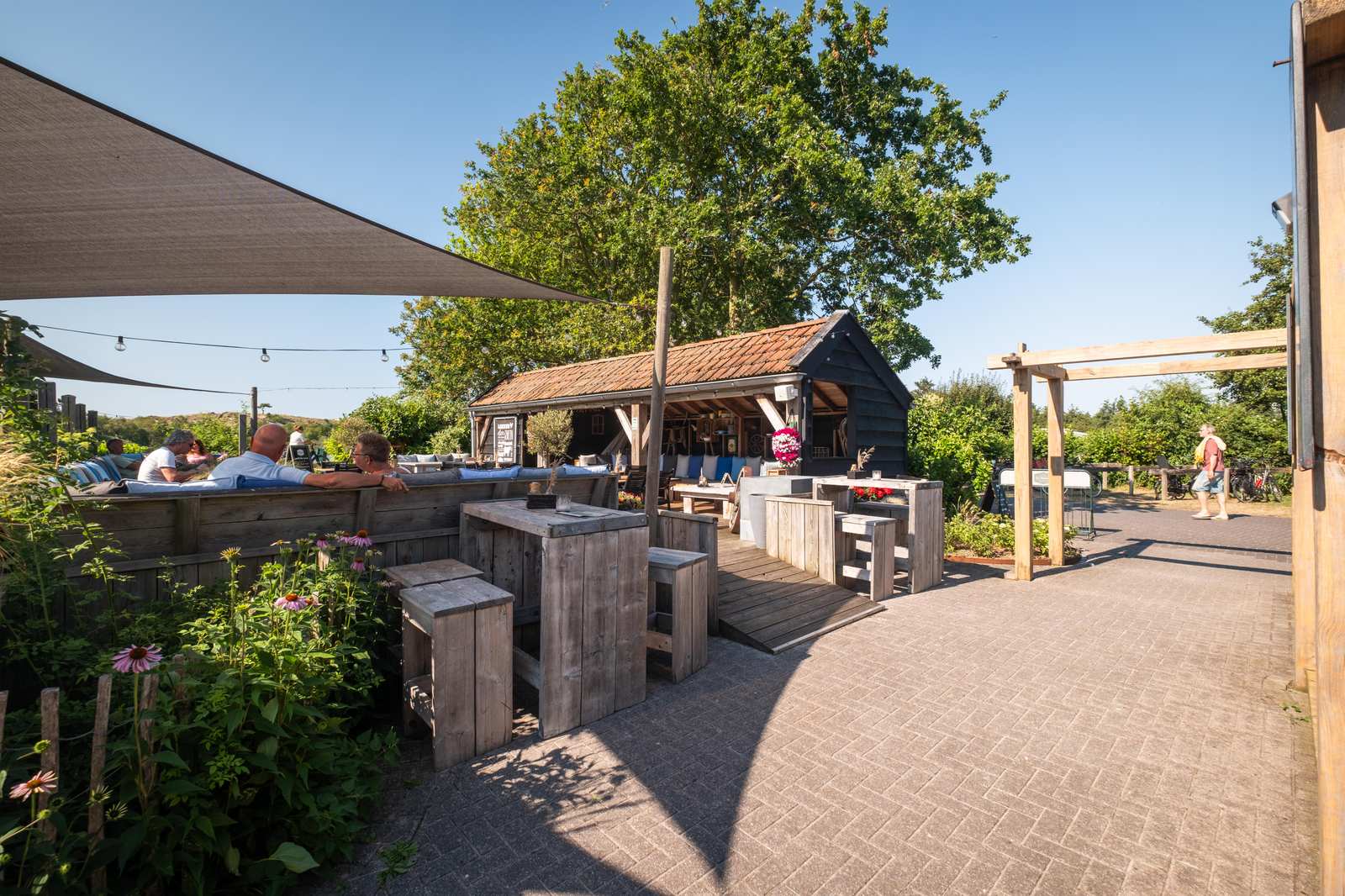 Terras van Eetcafé De Millem op Camping Cupido